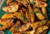 Crispy Lemon Oregano Greek Potatoes