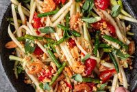 Spicy Thai Papaya Salad