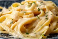Velvety Fettuccine Alfredo Without Cream