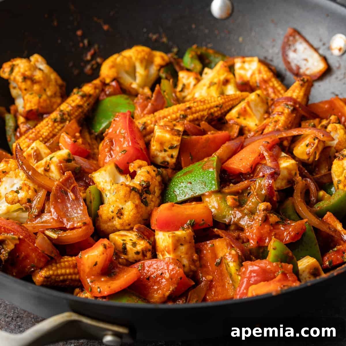 vegetable jalfrezi stir fry in a pan