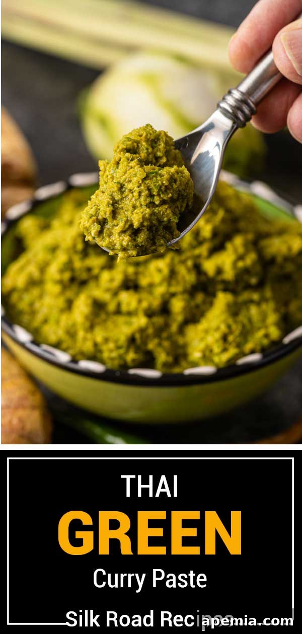 bowl and spoon with Thai Green Curry Paste