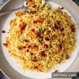 plate of persian saffron rice with apricots