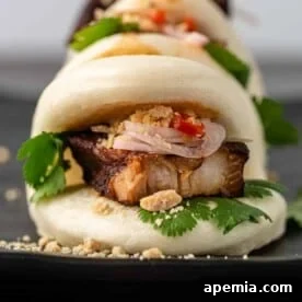 Gua Bao (Pork Belly Bao)