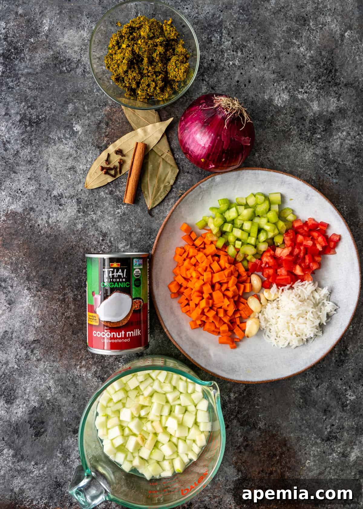 overhead: ingredients to make a batch of mulligatawny soup recipe